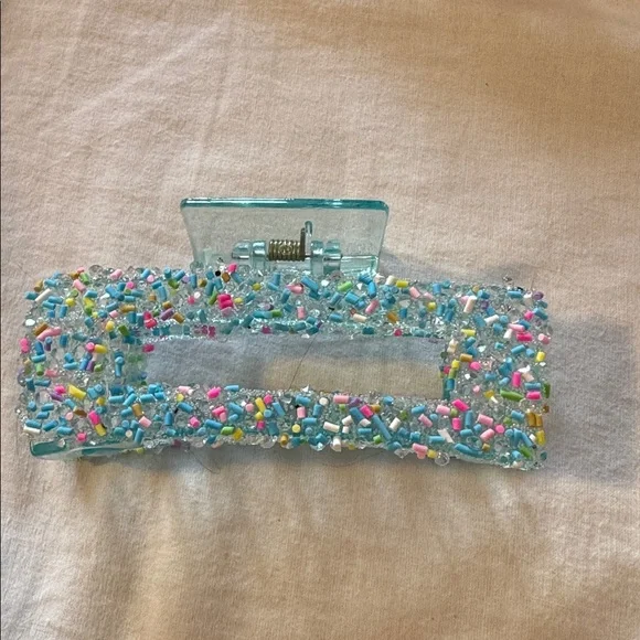 Colorful Hair Clips Set - Picture 2 of 3